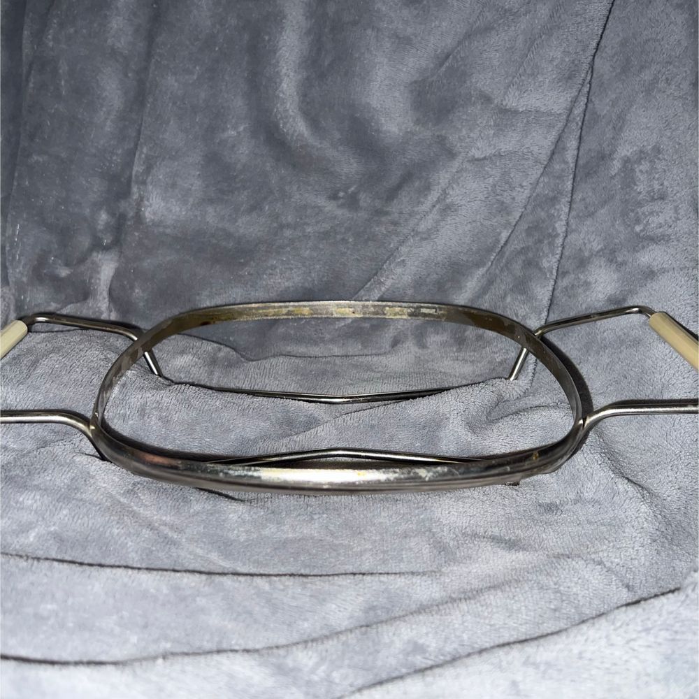 Vintage Corningware Metal Casserole Dish Rack Holder Off White Plastic Handles